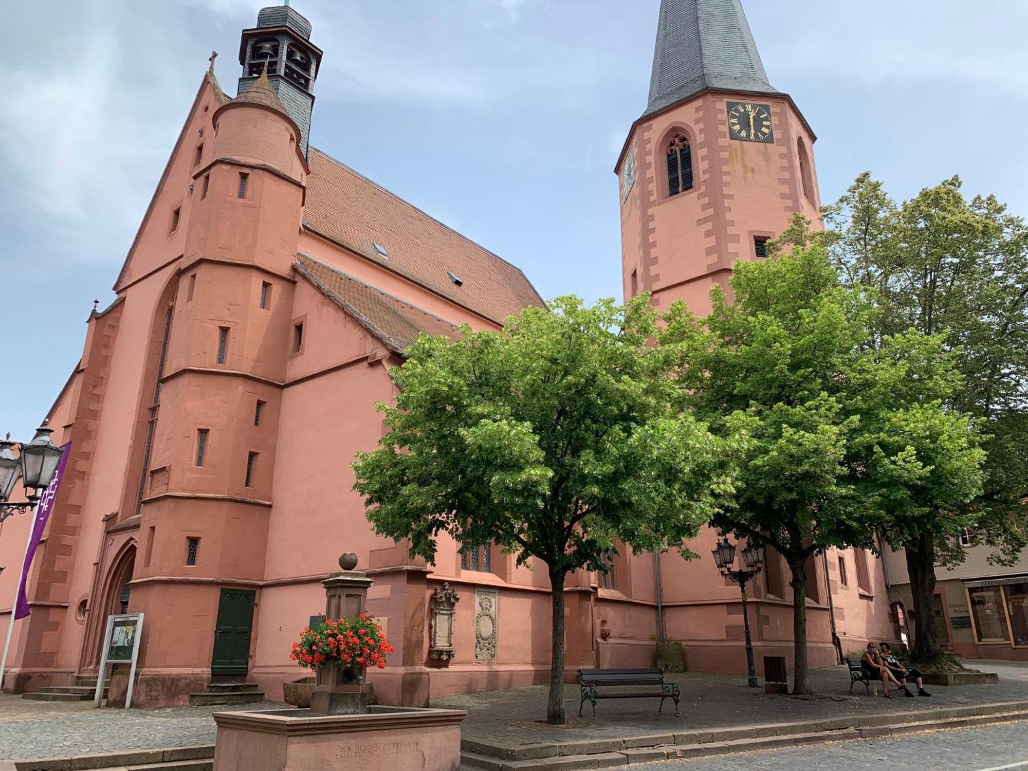 Apartment Am Historischen Rathaus Michelstadt Exterior foto