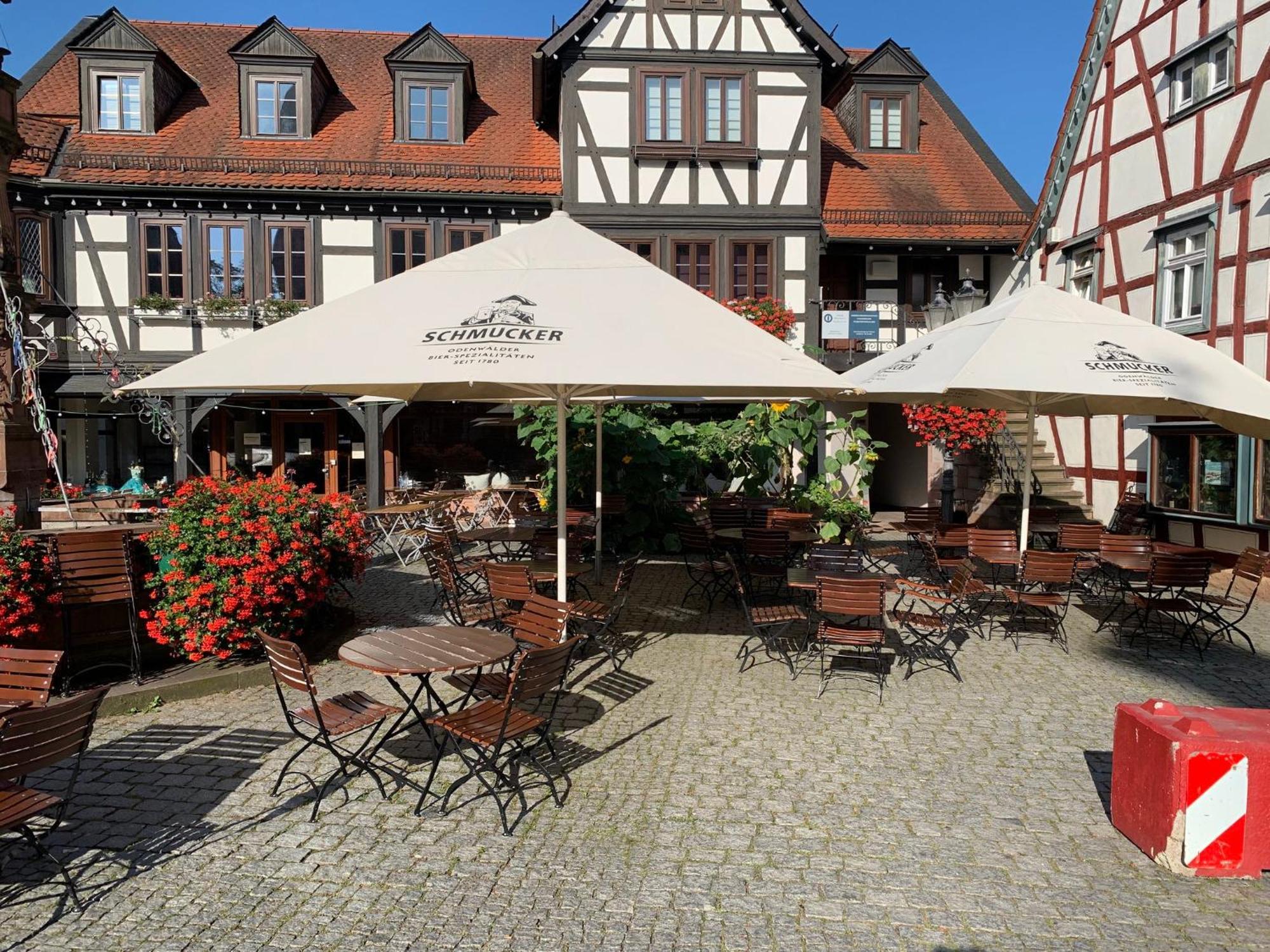 Apartment Am Historischen Rathaus Michelstadt Exterior foto